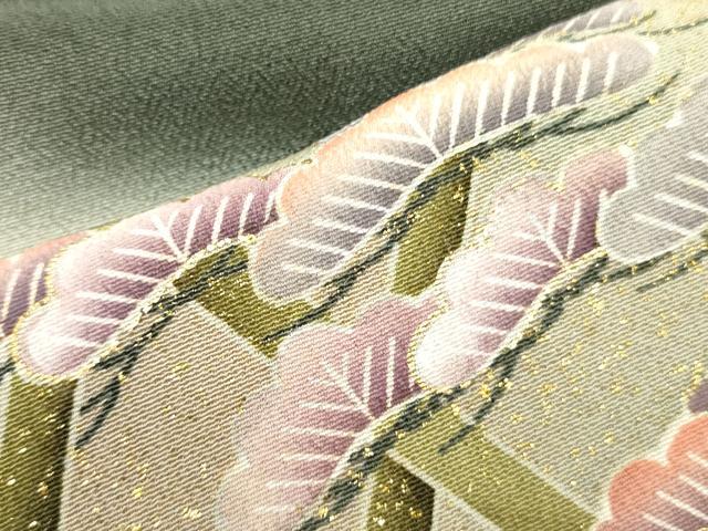 平和屋着物■豪華黒留袖　駒刺繍　笹の葉松文　暈し染め　金彩　正絹　逸品　DAAZ2777op