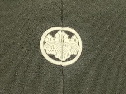 平和屋着物■豪華黒留袖　駒刺繍　笹の葉松文　暈し染め　金彩　正絹　逸品　DAAZ2777op