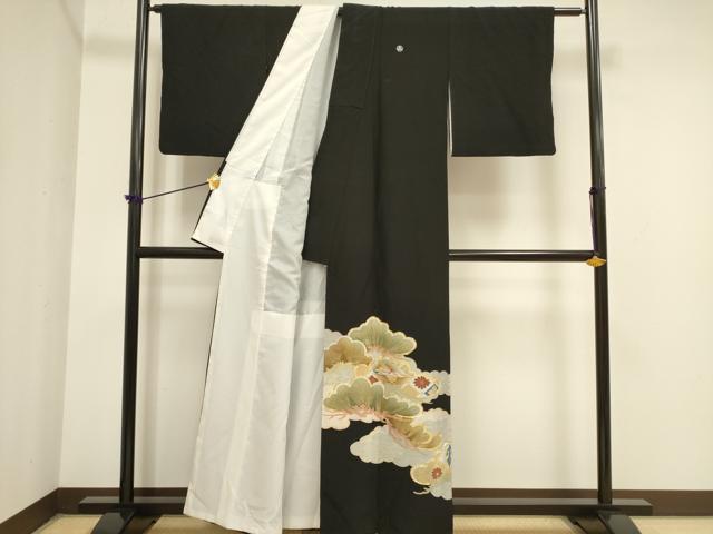 平和屋着物■黒留袖　駒刺繍　飛鶴花松文　金彩　洗える着物　DAAZ2885op