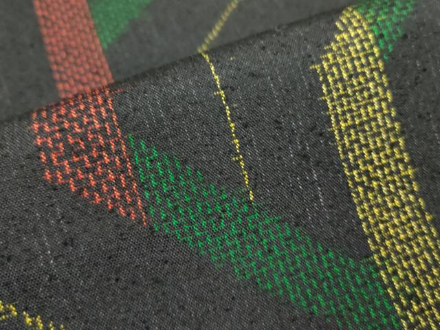 平和屋着物■上質な紬　幾何学文様　黒地　正絹　逸品　DAAZ2988op