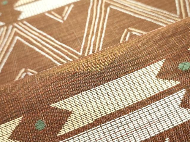 平和屋着物▽六通柄袋帯　スリーシーズン　春夏秋　幾何学文様　金糸　正絹　逸品　DAAZ3030ob
