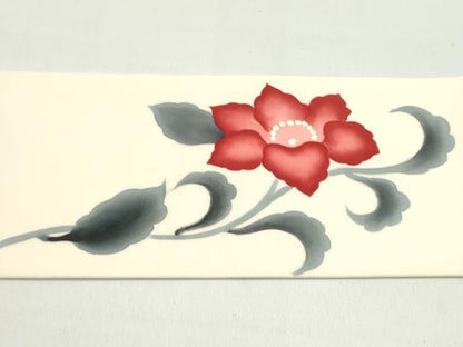 平和屋着物●塩瀬　九寸名古屋帯　手描き　花唐草文　正絹　逸品　DAAZ3121ob