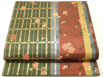 平和屋着物●全通柄袋帯　舞桜間道　金糸　正絹　逸品　DAAZ3148ob