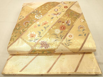 平和屋着物◎六通柄袋帯　吉祥花蝶文　金糸　正絹　逸品　DAAZ3694jm