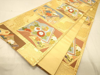 平和屋着物◎六通柄袋帯　唐織　冊子花蝶文　金糸　正絹　逸品　DAAZ3832jm