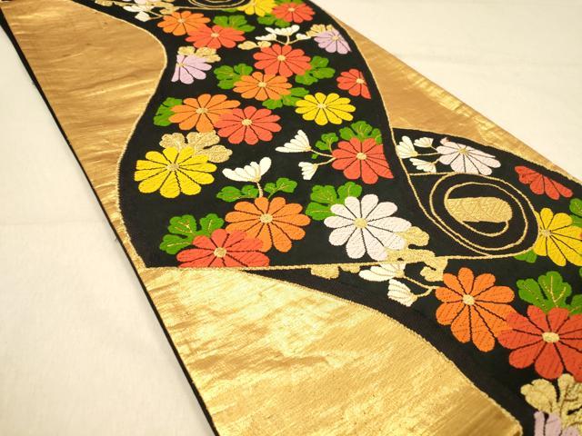 平和屋着物◎六通柄袋帯　絵巻枝菊文　黒地　金糸　正絹　逸品　DAAZ3875jm