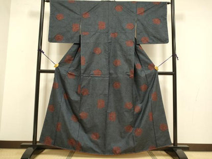 平和屋着物●本場大島紬 7マルキ 草花文 正絹 逸品 未使用 DAAZ5035du