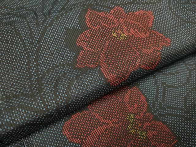 平和屋着物●本場大島紬 7マルキ 草花文 正絹 逸品 未使用 DAAZ5035du