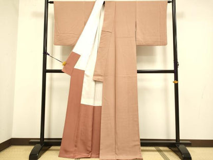 平和屋着物●上質な色無地　遠州茶色　正絹　逸品　DAAZ5115du
