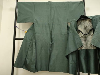 平和屋着物●男性　本場大島紬　アンサンブル　80亀甲　総詰め　正絹　逸品　DAAZ5136du