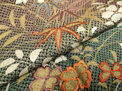 平和屋着物●訪問着　刺繍　草花文　暈し染め　金彩　正絹　逸品　DAAZ5255du