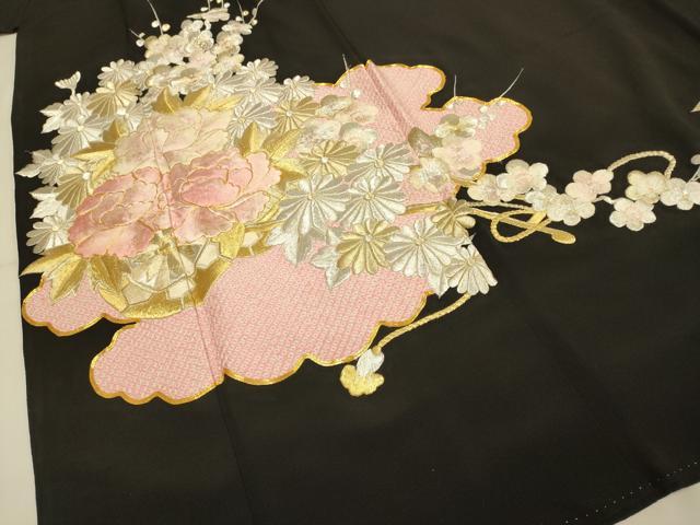平和屋着物●豪華黒留袖　作家物　駒刺繍　総刺繍　孔雀花文　暈し染め　金銀糸　正絹　逸品　DABA1024ps 平和屋着物○豪華黒留袖 作家物 駒刺繍 総刺繍 孔雀花文