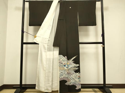 平和屋着物▼豪華黒留袖　刺繍　立波尾長鳥文　金銀彩　正絹　逸品　DAAZ5477du
