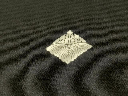 平和屋着物■豪華黒留袖　駒刺繍　飛鶴枝花松文　暈し染め　金彩　正絹　逸品　DAAZ6230fe