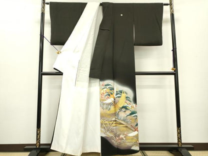 平和屋着物■豪華黒留袖　駒刺繍　飛鶴枝花松文　暈し染め　金彩　正絹　逸品　DAAZ6230fe