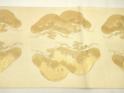 平和屋着物▼綴れ　六通柄袋帯　箔散らし松文　金糸　正絹　逸品　DAAZ6496fe