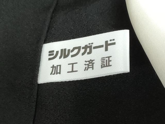 平和屋着物●豪華黒留袖　駒刺繍　草花文　金彩　正絹　逸品　DAAZ7100ud