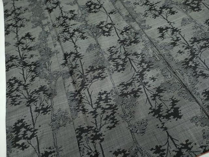 平和屋着物●本場大島紬 9マルキ 樹林文 正絹 逸品 DAAZ7151ud
