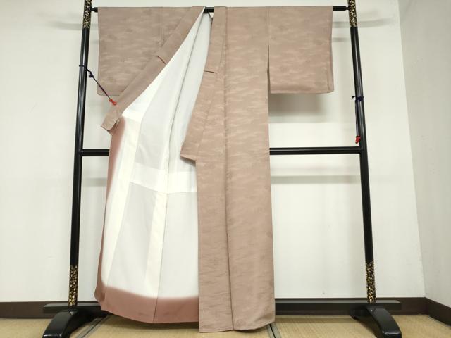 平和屋着物●上質な色無地　吉祥霞地紋　梅染色　正絹　逸品　DAAZ7204ud