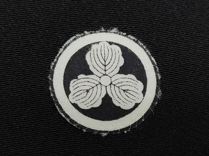 平和屋着物●豪華黒留袖 鴛鴦草花文 金彩 正絹 逸品 DAAZ7220ud