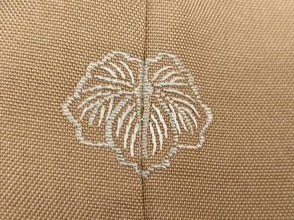 平和屋着物●本場縞大島紬　訪問着　刺繍　草花文　正絹　逸品　DAAZ7242ud