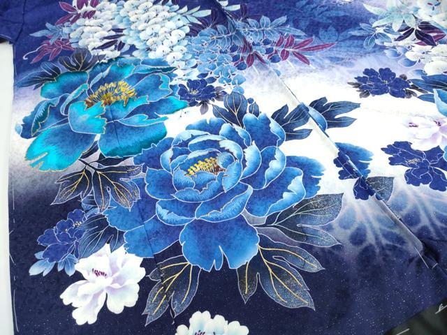 平和屋着物●豪華振袖　草花文　暈し染め　金彩　銀通し地　仮絵羽　逸品　未使用　DAAZ7329ud