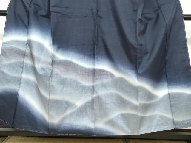平和屋着物●本場染大島紬 紬地 霞文 暈し染め 正絹 逸品 未使用 DAAZ7346ud