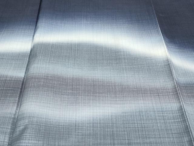 平和屋着物●本場染大島紬 紬地 霞文 暈し染め 正絹 逸品 未使用 DAAZ7346ud