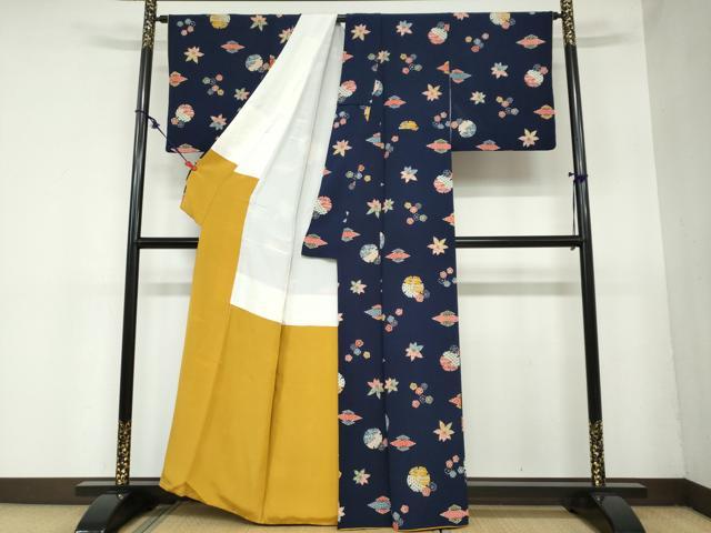 平和屋着物●上質な小紋 型染め 雪輪草花文 鬼しぼ縮緬 正絹 逸品 DAAZ7354ud
