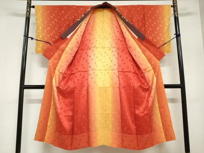 平和屋着物●長襦袢　無双仕立て　立涌舞梅地紋　暈し染め　半衿刺繍　正絹　逸品　DAAZ7456ud