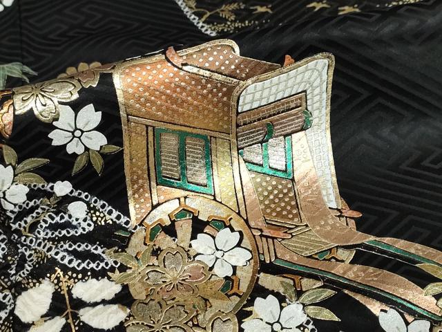 平和屋着物●豪華振袖　絞り　御所車草花文　黒地　金彩　ロング丈　正絹　逸品　DAAZ7662ud