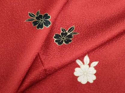 平和屋着物●小振袖　二尺袖　舞花文　金彩　洗える着物　DAAZ7670ud