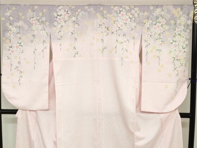 平和屋着物●小振袖　二尺袖　枝垂れ桜文　金彩　ロング丈　洗える着物　DAAZ7693ud