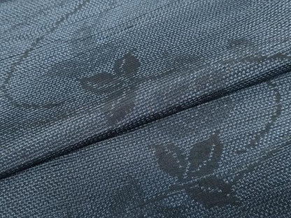 平和屋着物●上質な紬　流水枝葉文　正絹　逸品　DAAZ7698ud