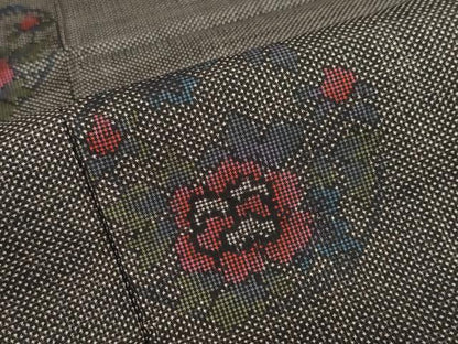 平和屋着物●本場大島紬 7マルキ 草花丸文 正絹 逸品 DAAZ7794ud
