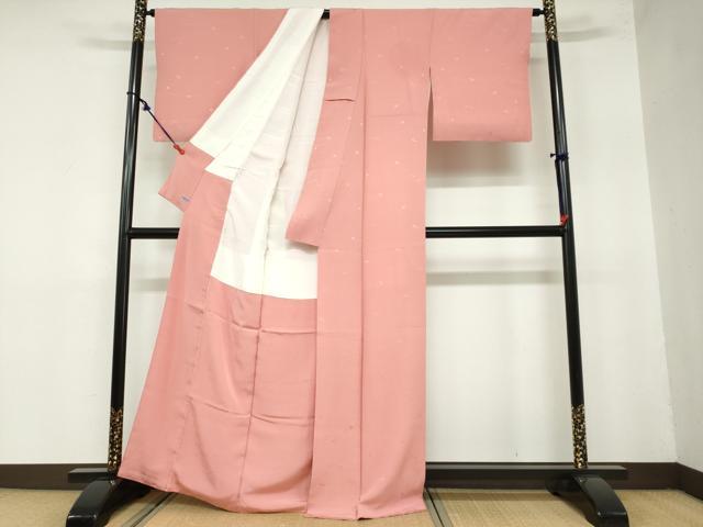 平和屋着物●上質な色無地　作家物　草花地紋　甚三紅色　高島屋扱い　正絹　逸品　DAAZ7802ud