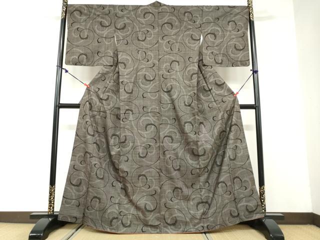 平和屋着物●本場大島紬 7マルキ 唐草文 正絹 逸品 DAAZ7906ud