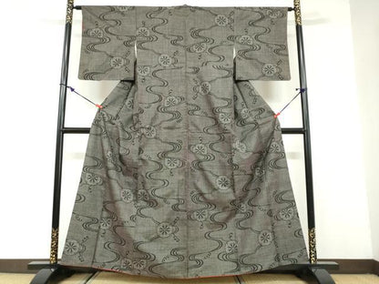 平和屋着物●本場大島紬　7マルキ　流水源氏車文　正絹　逸品　DAAZ7924ud