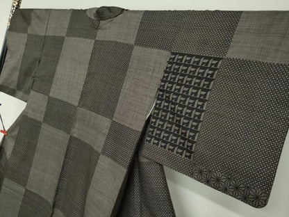 平和屋着物●本場大島紬　訪問着　9マルキ　幾何学文様　正絹　逸品　DAAZ7926ud