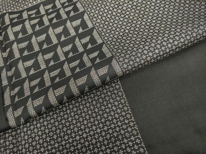 平和屋着物●本場大島紬　訪問着　9マルキ　幾何学文様　正絹　逸品　DAAZ7926ud