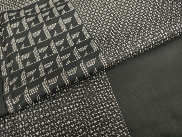 平和屋着物●本場大島紬　訪問着　9マルキ　幾何学文様　正絹　逸品　DAAZ7926ud