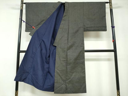 平和屋着物●男性　本場大島紬　アンサンブル　80亀甲　総詰め　正絹　逸品　DAAZ7994ud