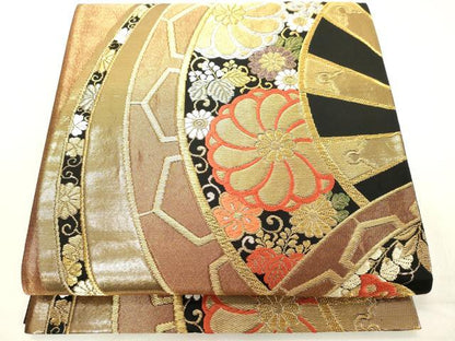 平和屋着物◎六通柄袋帯　唐織　源氏車草花文　黒地　金銀糸　正絹　逸品　DAAZ8204cd