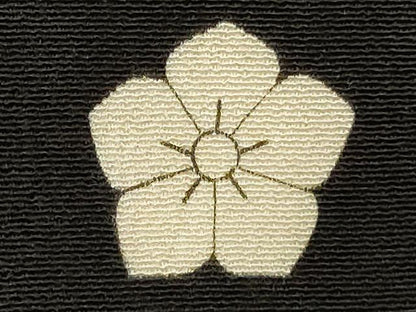 平和屋着物■豪華黒留袖　駒刺繍　流水飛鳥文　金彩　正絹　逸品　DAAZ8340cd