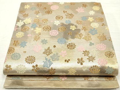平和屋着物◎六通柄袋帯　唐織　舞花楓文　金糸　正絹　逸品　DAAZ8838qa