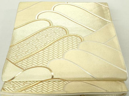 平和屋着物◎六通柄袋帯　唐織　幾何学文　金糸　正絹　逸品　DAAZ8958qa