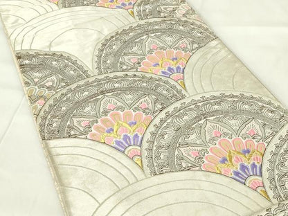 平和屋着物◎両面　全通柄袋帯　正倉院花青海波文　金銀糸　正絹　逸品　DAAZ9306qp