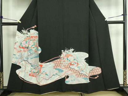平和屋着物■豪華黒留袖 駒刺繍 地紙花鳥文 銀彩 正絹 逸品 DAAZ9530sf