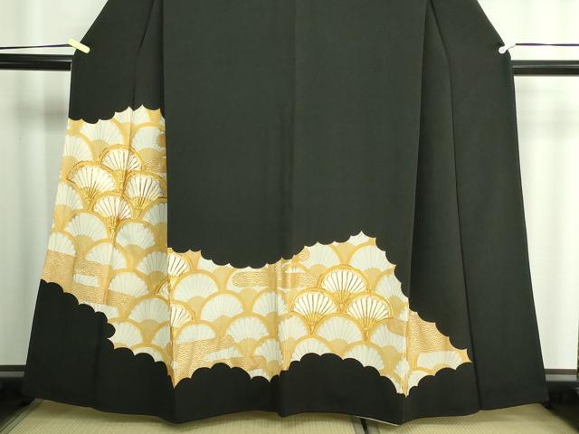 平和屋着物■豪華黒留袖　駒刺繍　菊青海波　金彩　正絹　逸品　DAAZ9721sf