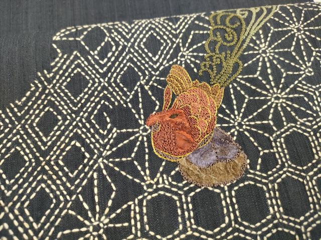 平和屋着物▽スリーシーズン 春夏秋 中国三大刺繍 相良刺繍 総刺繍 太鼓柄袋帯 紬地 刺し子 尾長鳥麻の葉文 金糸 正絹 逸品 DABA0087cm